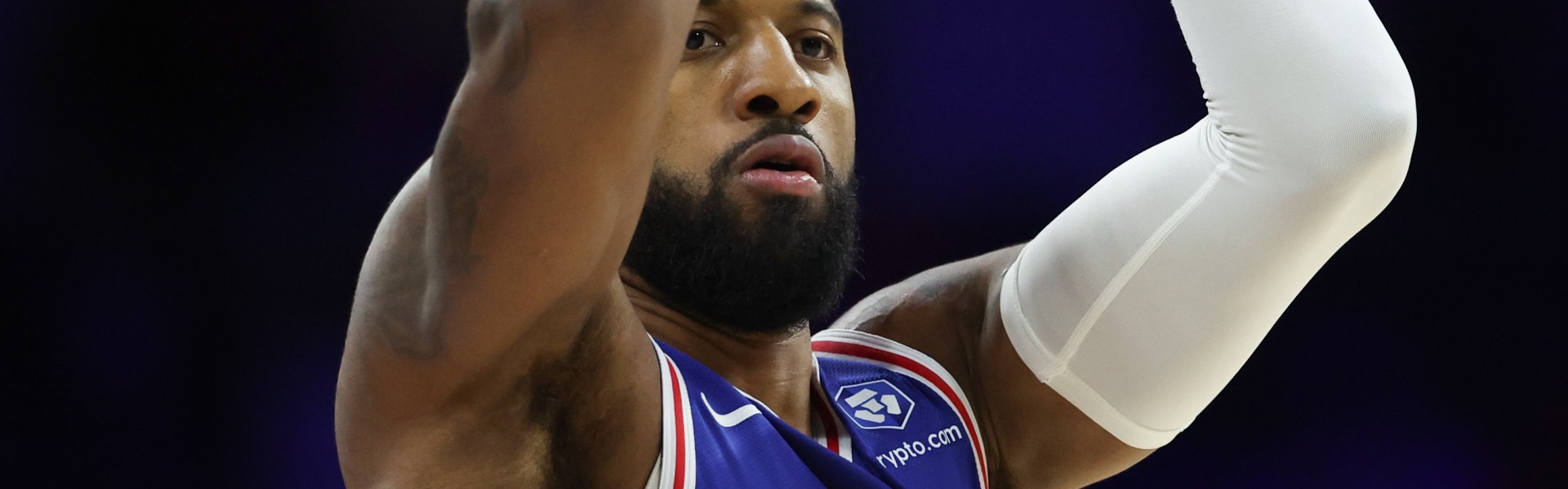 竞彩足球推荐-本赛季还没打过背靠背！乔治：明天醒来看看感觉如何 希望能打