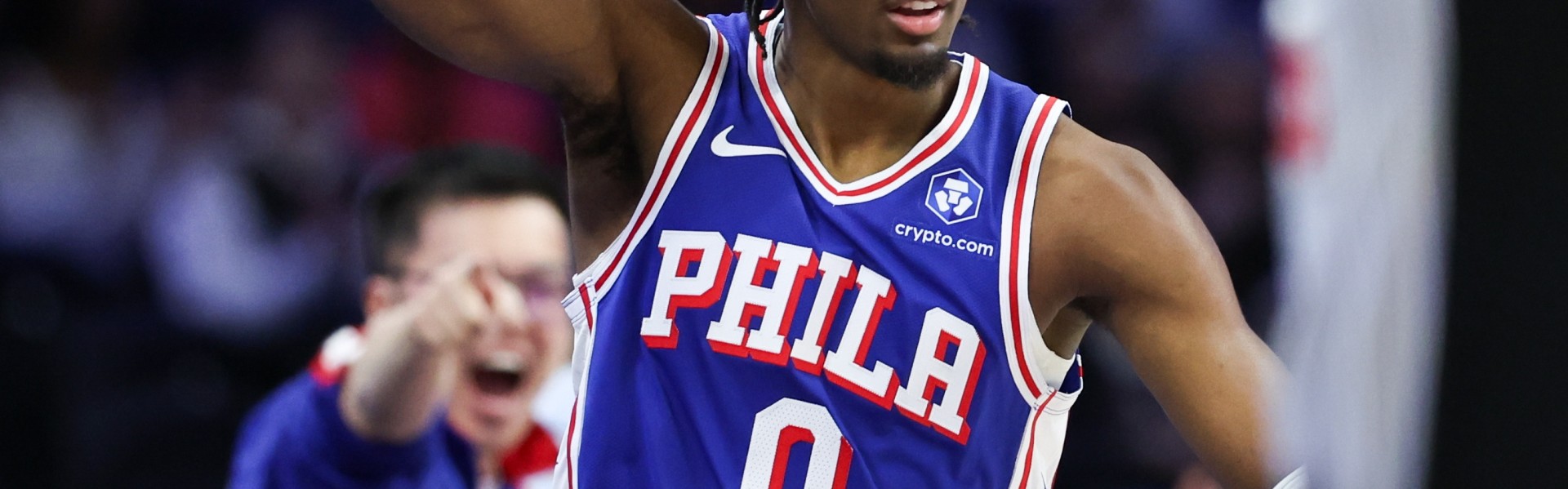 末节6中1！马克西20中7拿到23分7板9助2帽 5次犯规