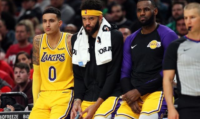 竞彩足球中奖查询-麦基：詹姆斯就像球员兼教练 和以前的指环王一样